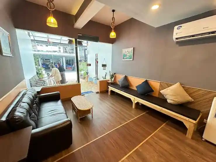 Relax Room Massage สุขุมวิท 24